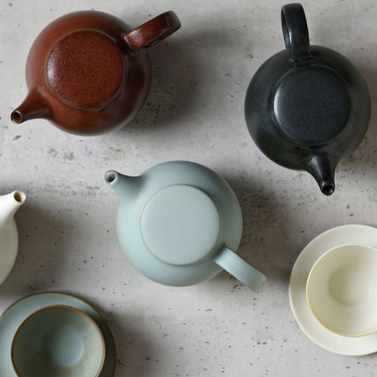 Pebble Teapot by Kinto